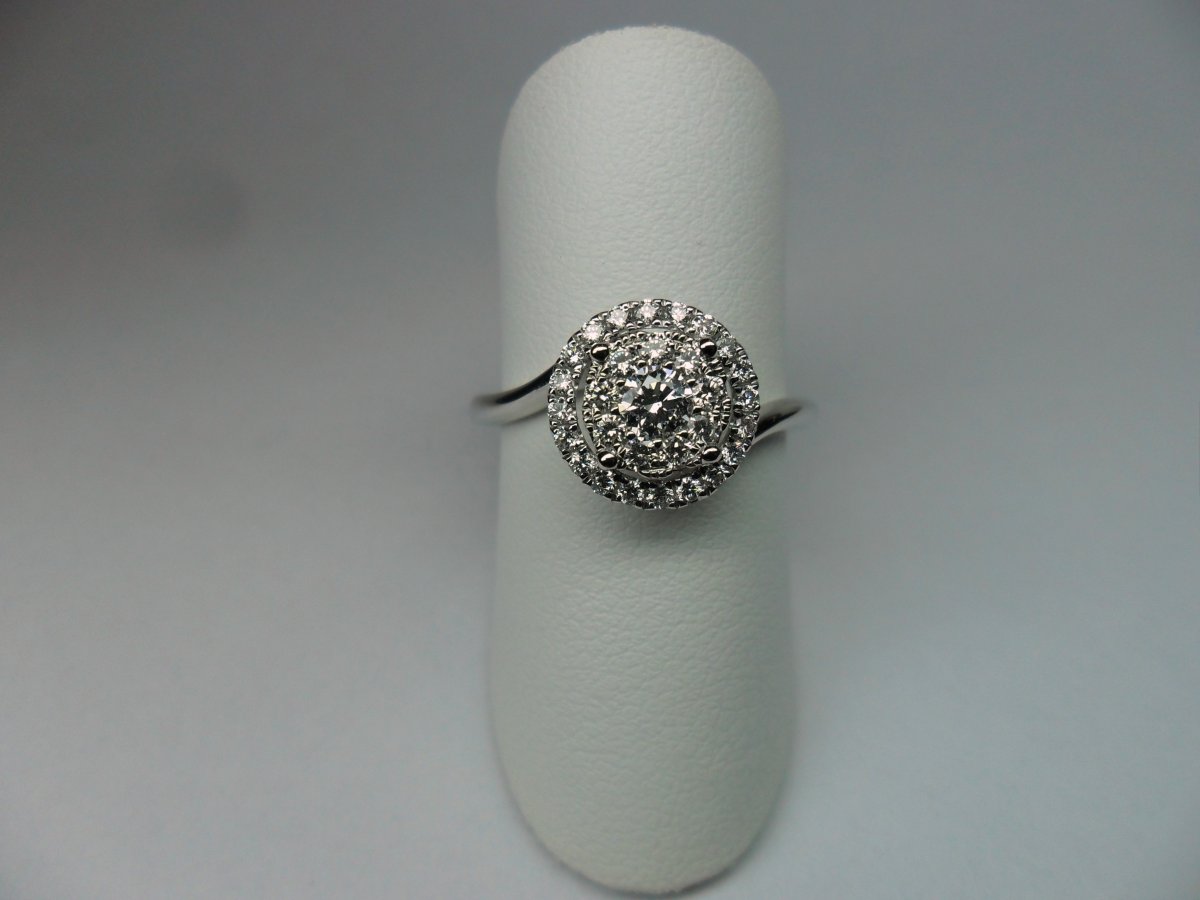 Dubbel Cirkel Halo Slag Ring Witgoud